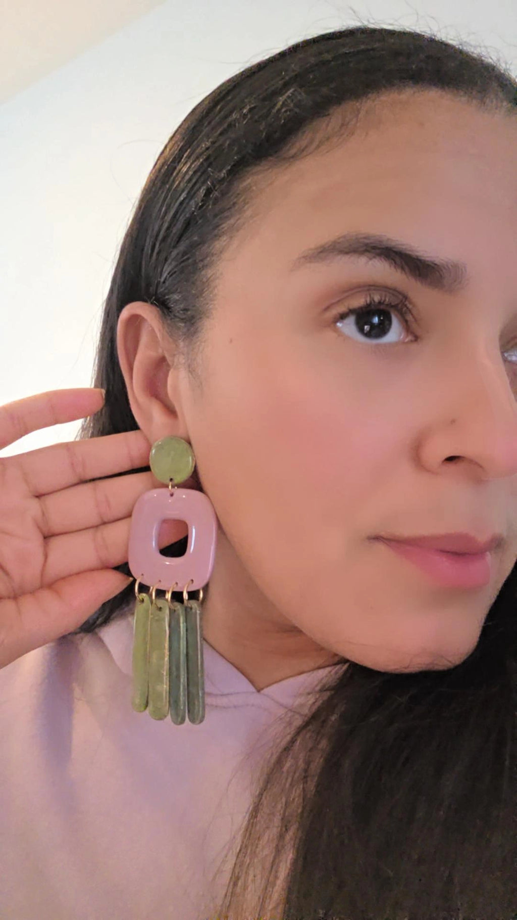 Dona (pink and green)