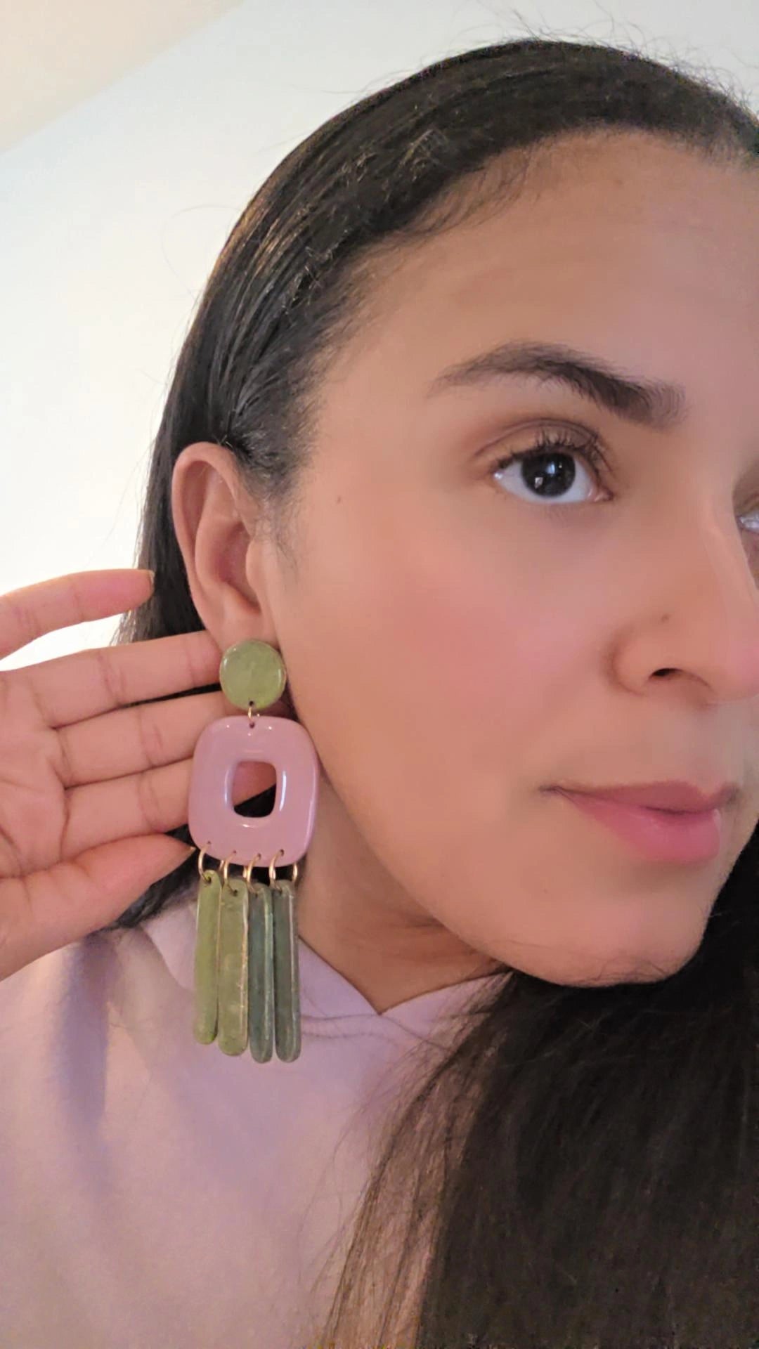 Dona (pink and green)