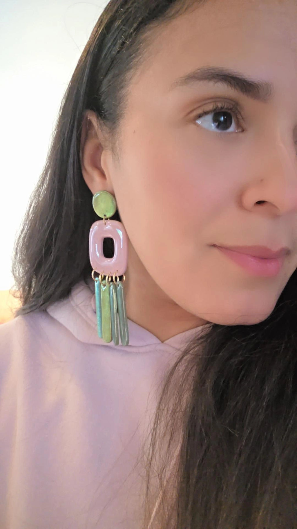 Dona (pink and green)