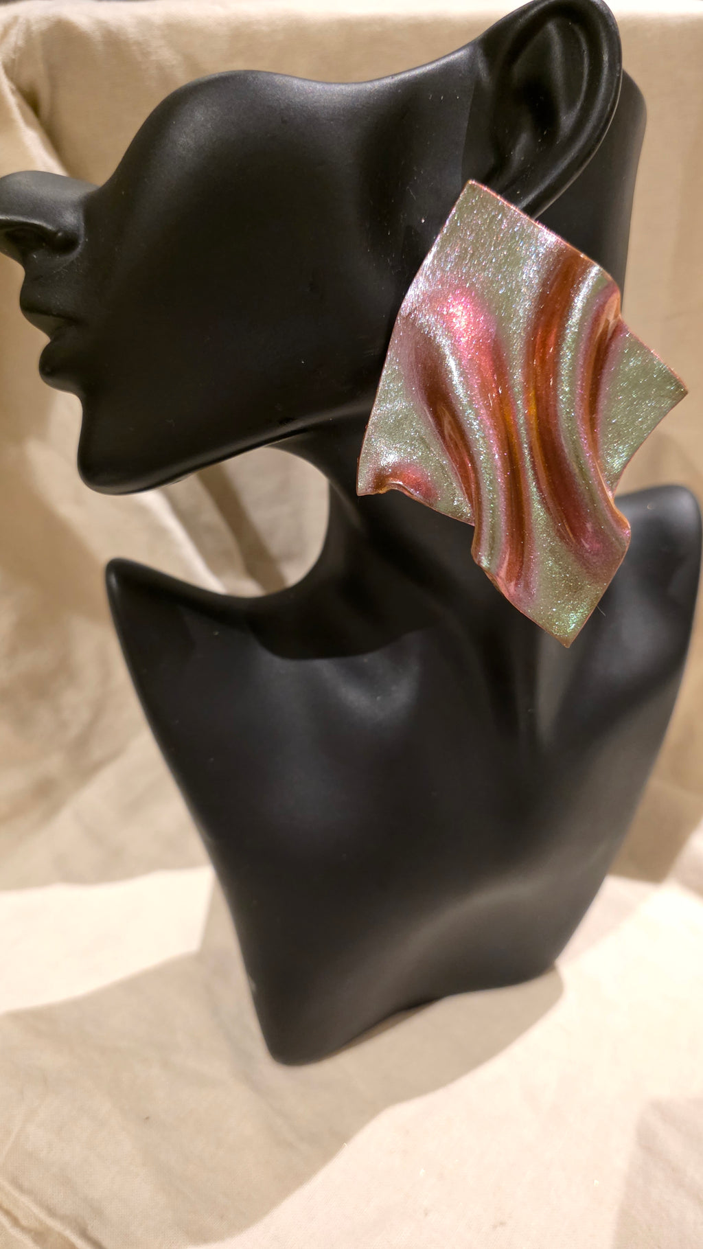 Green Pink Cameleon Dangels