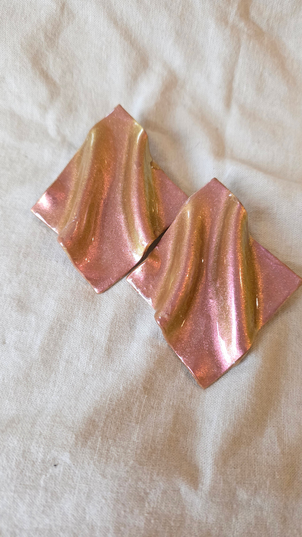 Flared Cameleon Dangels