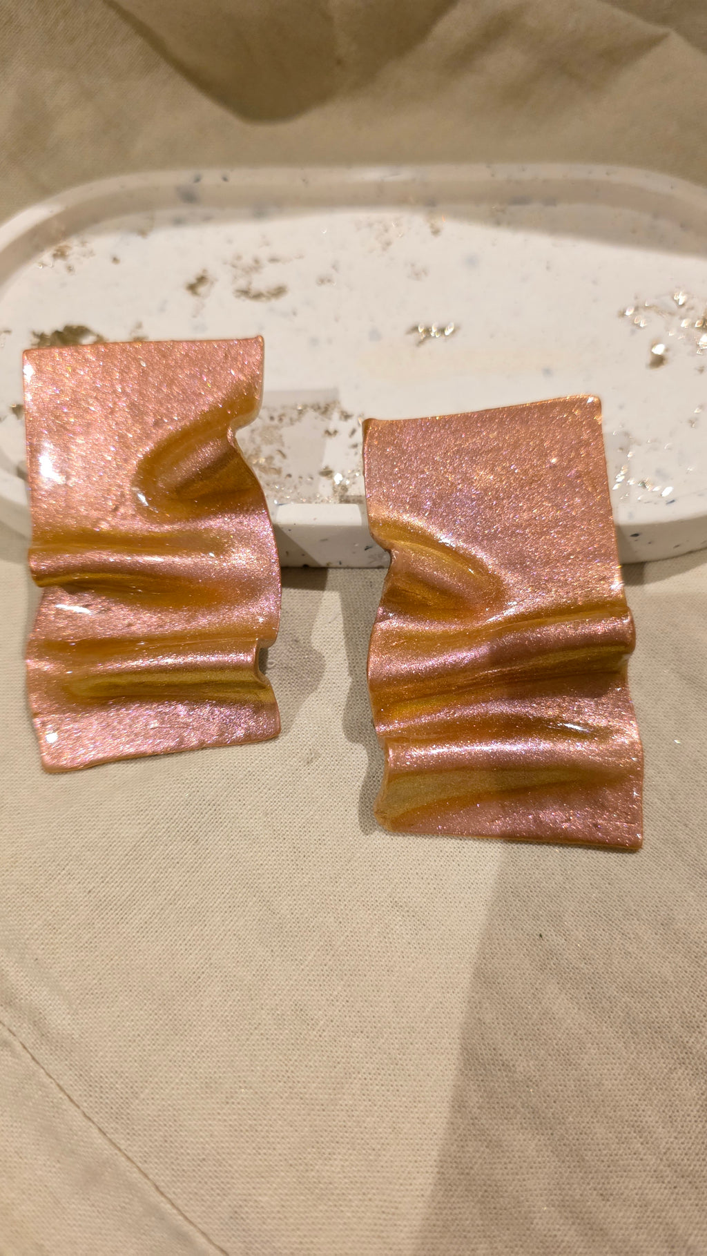 Peach Cameleon Dangels