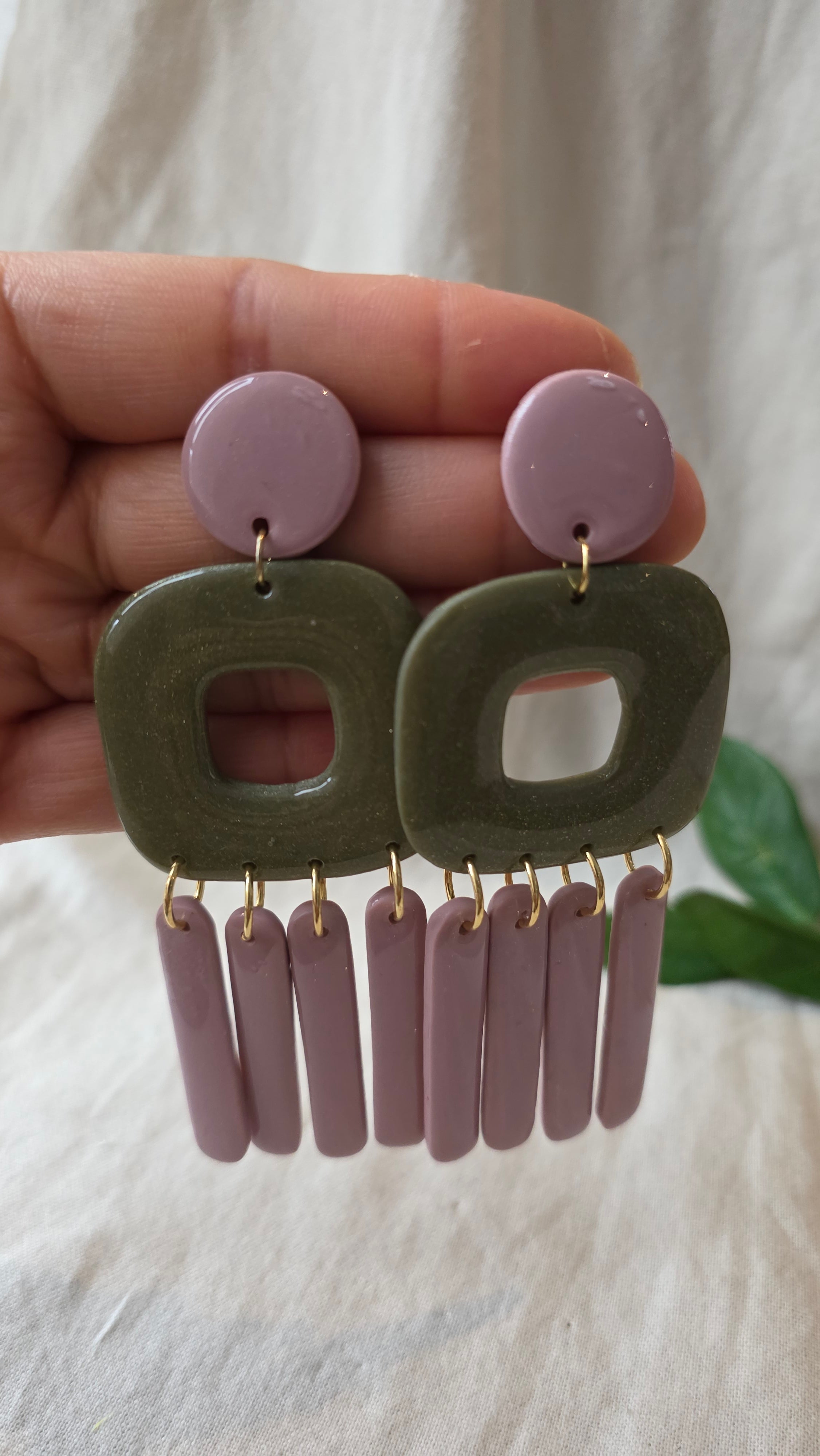 Dona (pink and green)